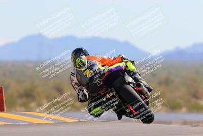 media/Oct-09-2022-SoCal Trackdays (Sun) [[95640aeeb6]]/Turn 9 Backside (120pm)/